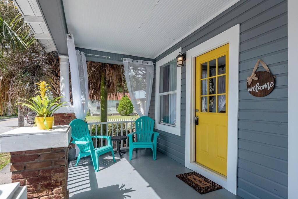 Gambino Getaway Shotgun Style Apt In The Heart Of Ybor City Tampa Exterior photo